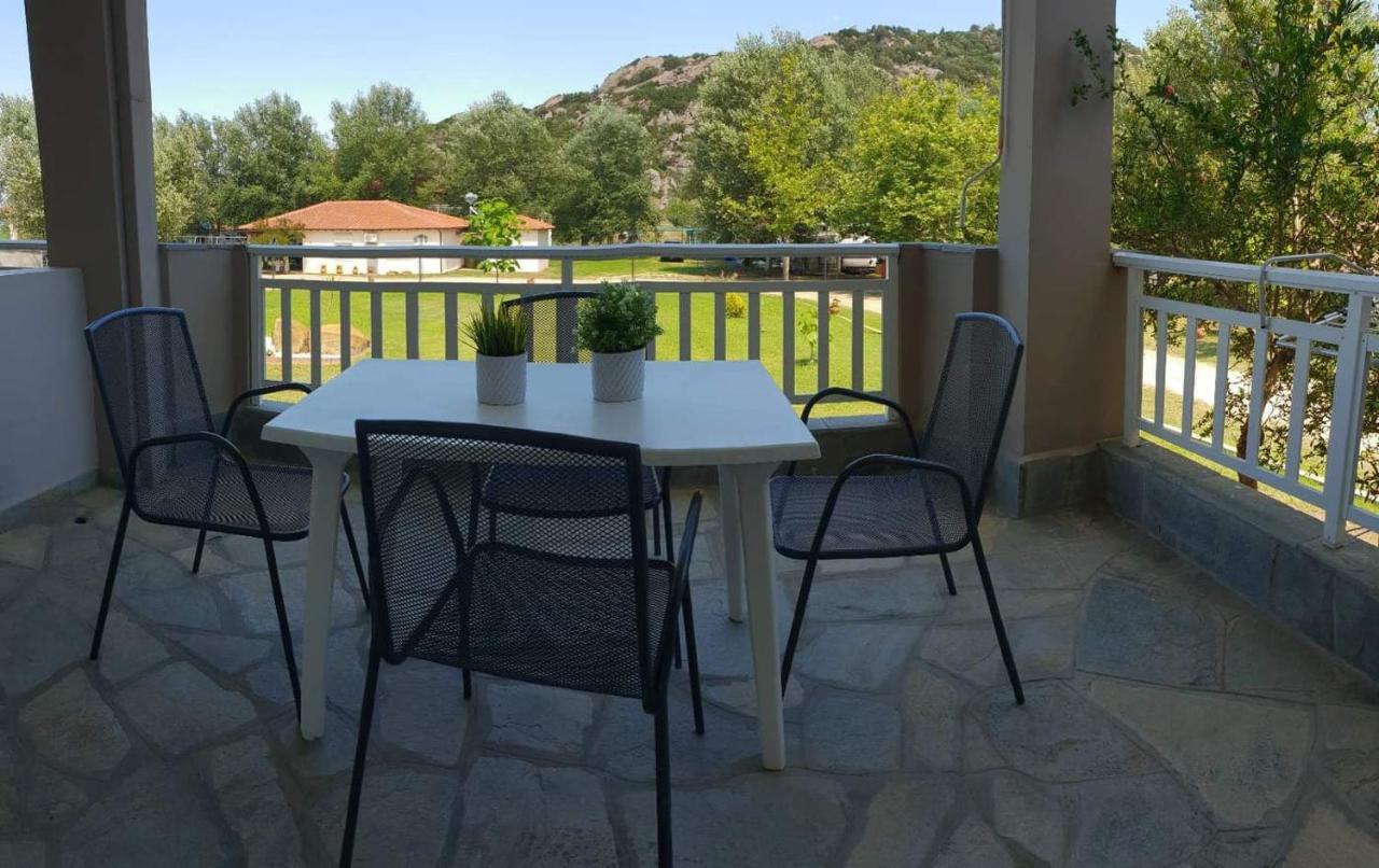 Camping Linaraki & Sykia Chalkidikis