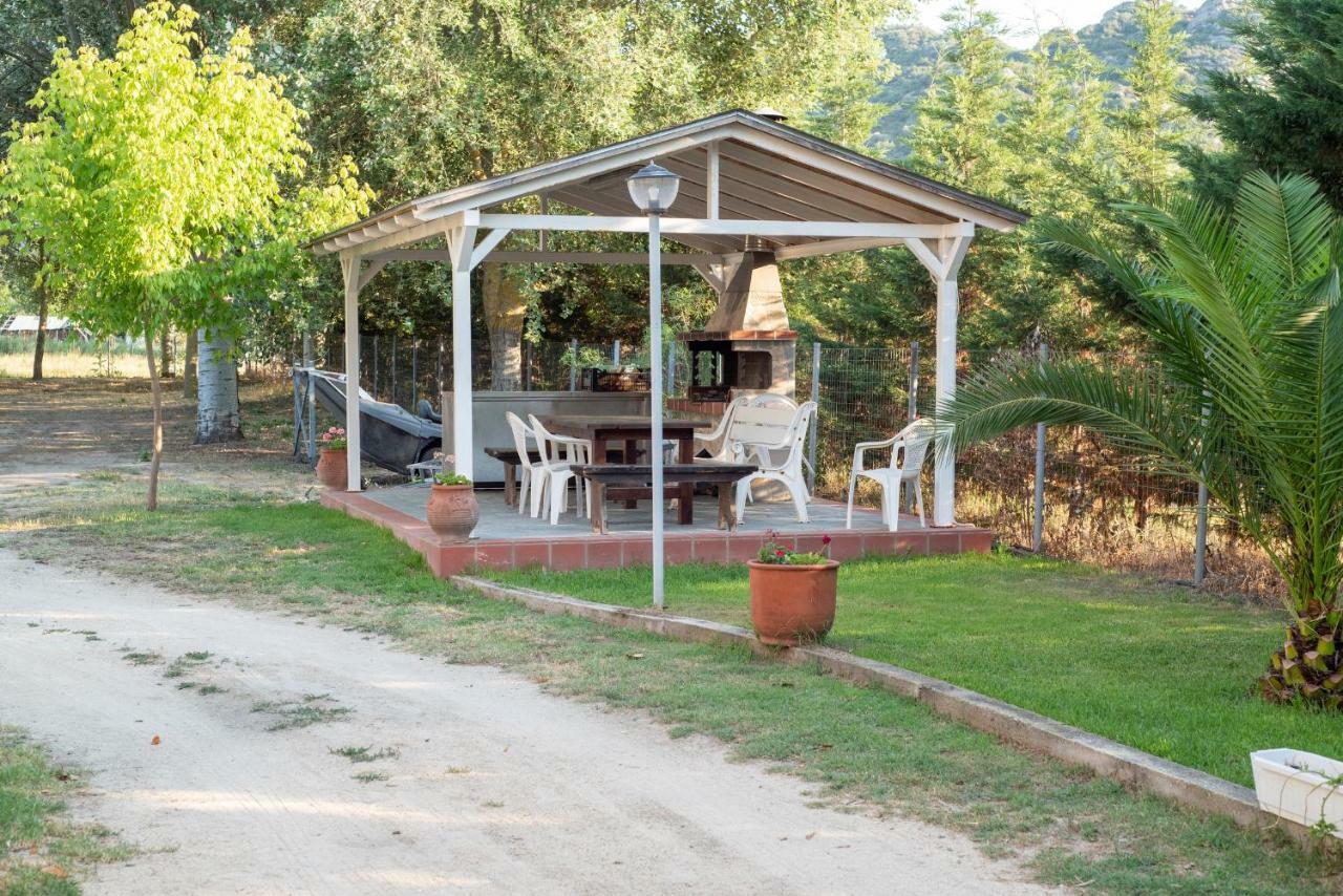 Linaraki & Camping Sykia Chalkidikis